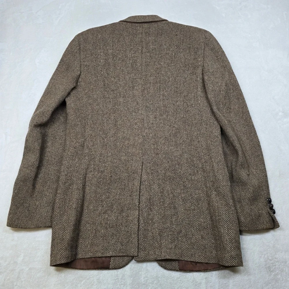 Stafford classic herringbone